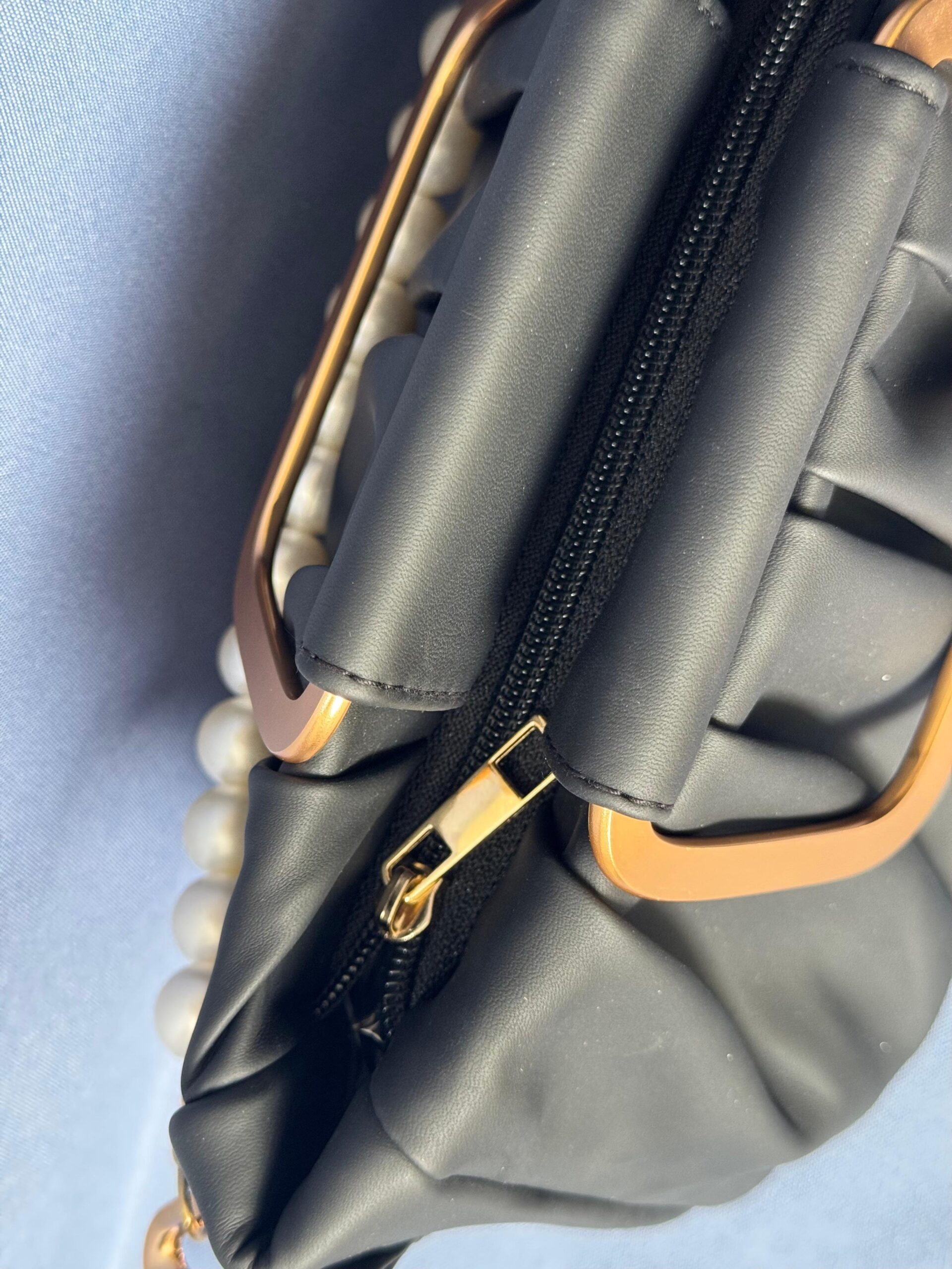 Pearl Handle Posh - Image 3