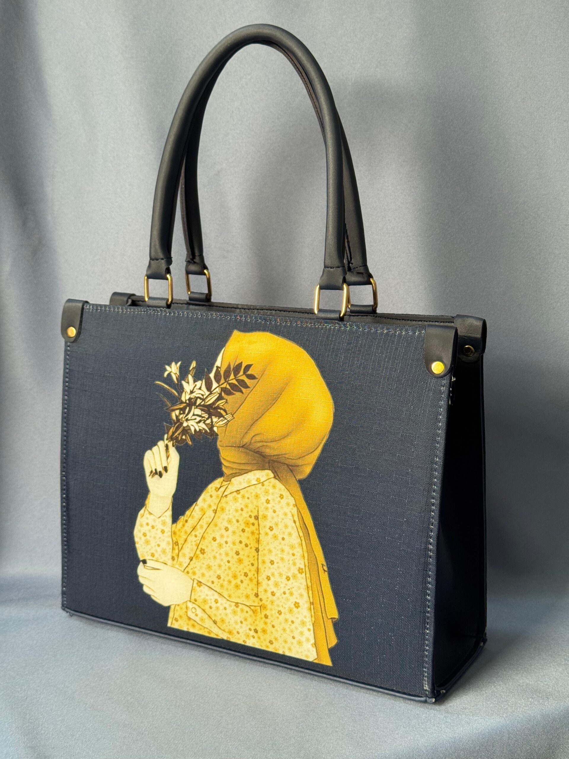 The Hijab Woman Bag - Image 4